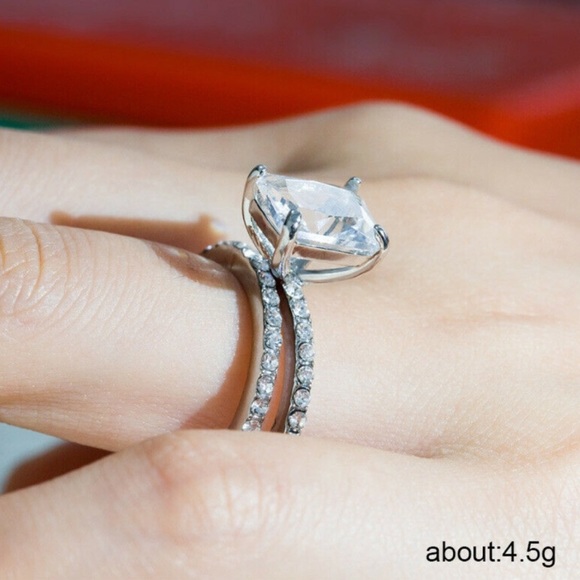 4ct White Sapphire Engagement Ring Set - Picture 6 of 6